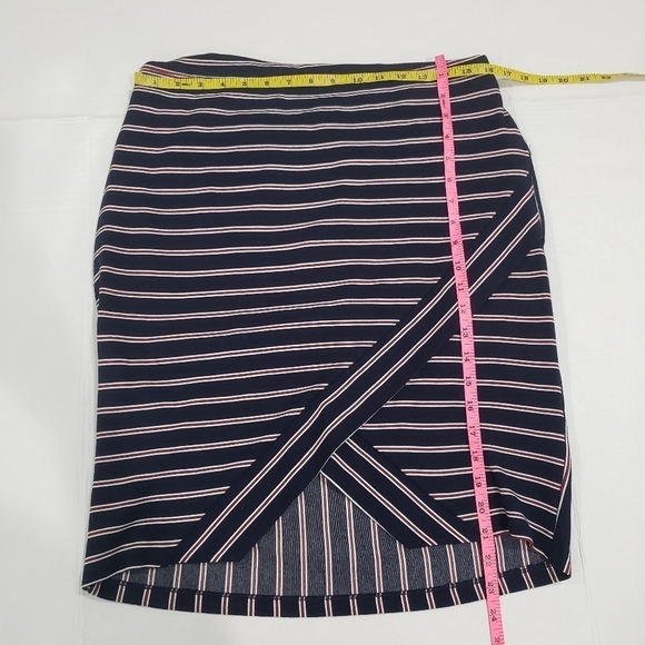 Skies are Blue Asymmetrical Striped Stretchy Skirt Size Large - Picture 5 of 7